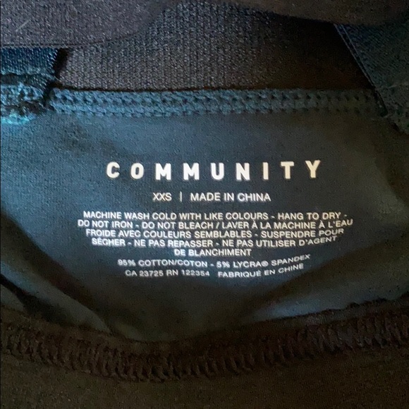 Super cute Sports Top by Aritzia - Picture 3 of 3